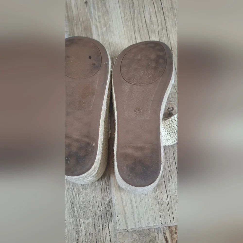Corkys Clueless Beach Wedges Sz.9